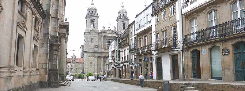 La Rua de San Francisco  Saint Jacques de Compostelle