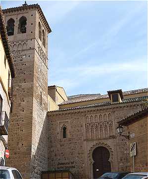 L'glise Santa Leocadia  Tolde