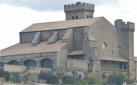 Eglise Santa-Maria de Uju, cts Nord et Ouest