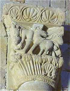 Sculpture de l'église Santiago de los Caballeros à Zamora