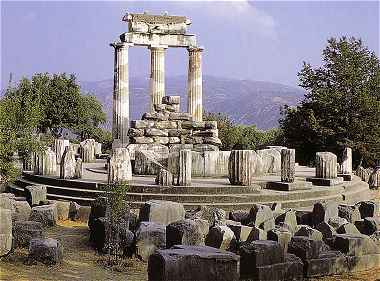 Delphes: le Temple d'Athna
