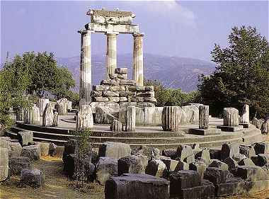 Delphes: le Temple d'Athna