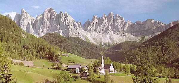 relief alpes dolomites