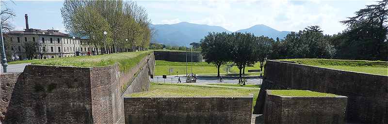 Les Remparts de Lucques