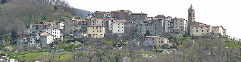 Le village de Gavirana prs de San Marcello Pistoiese