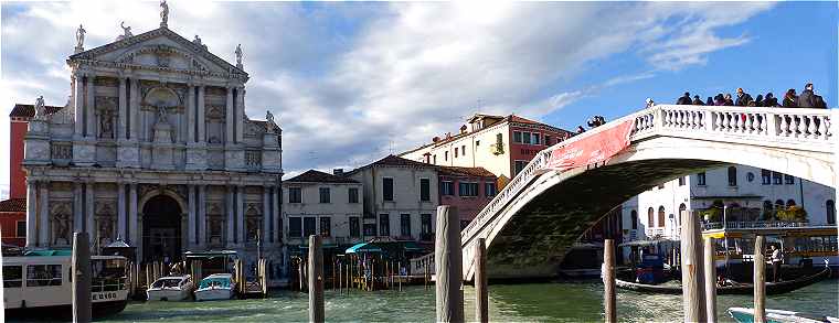 Venise: Le Grand Canal au niveau de l'glise Santa Maria di Nazareth et du Ponte degli Scalzi