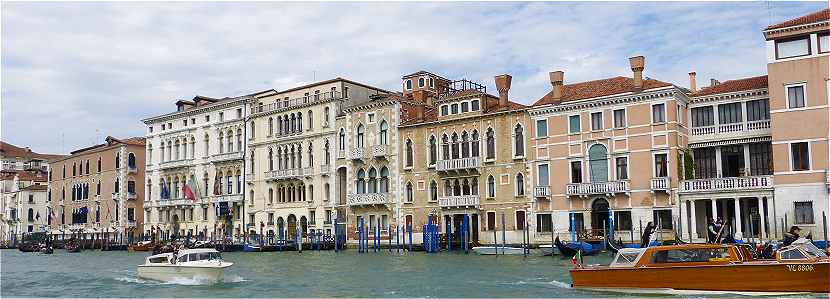 Venise, Grand Canal: Palazzo Pisani Gritti, Palazzo ContariniFlangini Fini, Palazzo Manolesso Ferro, Palazzo Contarini Fasan, Palazzo Contarini, Palazzo Giustinian Micheli Alvisi, Palazzo Gaggia