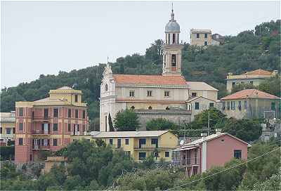 Eglise au dessus de Zoagli