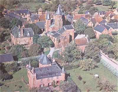 Panorama sur Collonges la Rouge