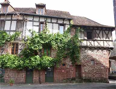 Maison  pans de bois  Meyssac