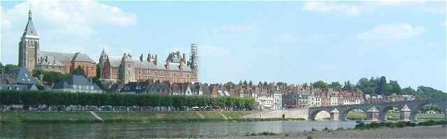 La Loire  Gien