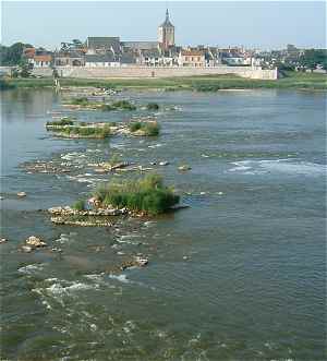 La Loire  Jargeau