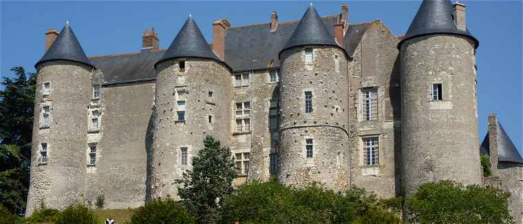 Chateau de Luynes vu du ct Ouest