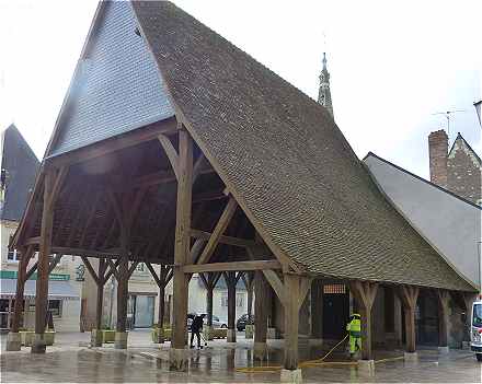 Centre de Luynes: Halles