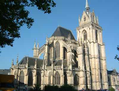 Eglise de la Fert-Bernard (Sarthe)