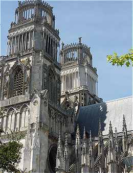 Tours de la Cathdrale d'Orlans