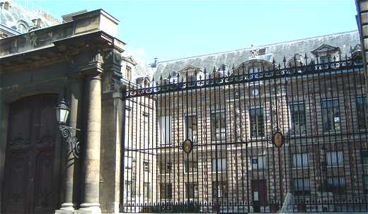 Ancienne Bibliothèque Nationale