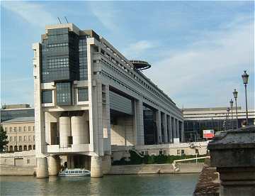 La Grande Bibliothque