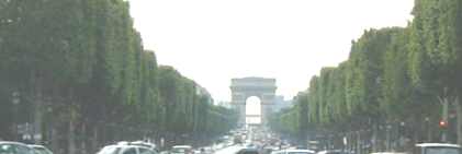 Champs Elyses vers l'Arc de Triomphe