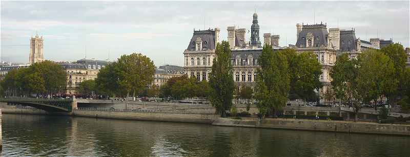 Paris: Hotel de Ville et Tour Saint Jacques la Boucherie