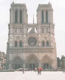 Facade de Notre Dame