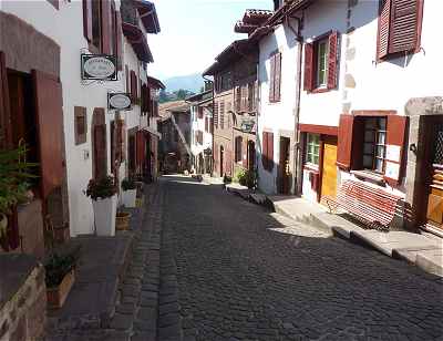 La rue de la Citadelle  Saint Jean Pied de Port