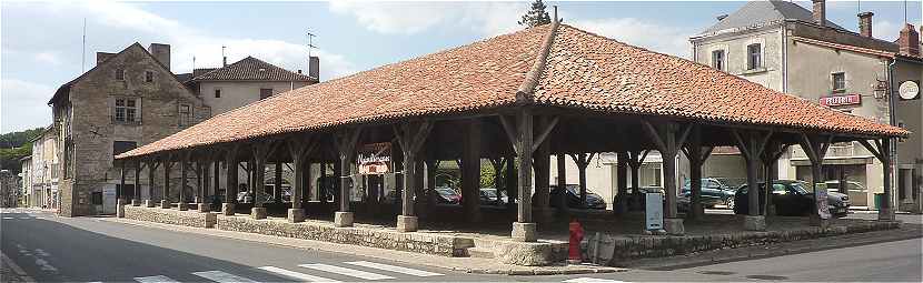 Halles de Charroux