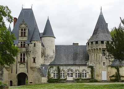 Château de Javarzay à Chef-Boutonne