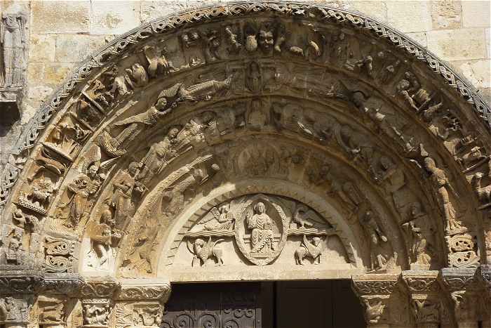 Portail de l'église Saint Nicolas de Civray