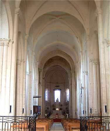 Eglise Notre-Dame et Saint Junien de Lusignan