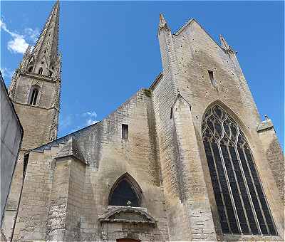 Chevet et clocher de l'glise Notre-Dame  Niort