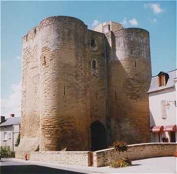 La Porte au Prevost  Thouars