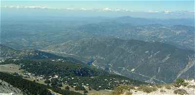 Panorama à partir du sommet du Mont Ventoux vers l'Ouest