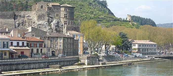 Tournon, le long du Rhône