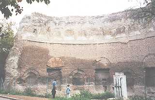 Thermes de Trajan