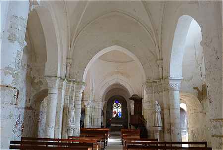 Intrieur de l'glise Notre-Dame de La Celle-Gunand