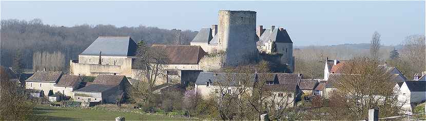 Panorama sur Le Chtelier: chteau et hameau