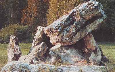 Dolmen de la Pierre Chaude  Paulmy