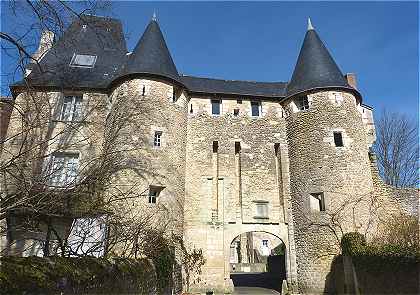 Abbaye de Villeloin-Coulang