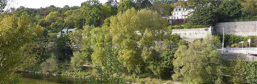 Une belle propriété à Saint Cyr sur Loire dominant le fleuve
