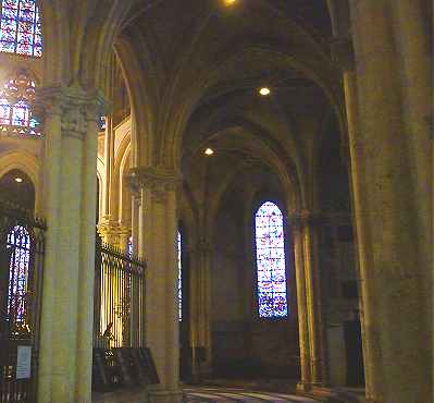 Dambulatoire autour du Choeur de la Cathdrale de Tours