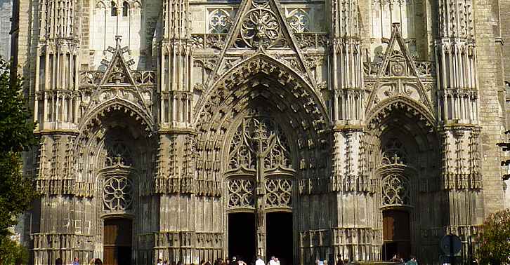 Partie basse de la Faade de la Cathdrale de Tours