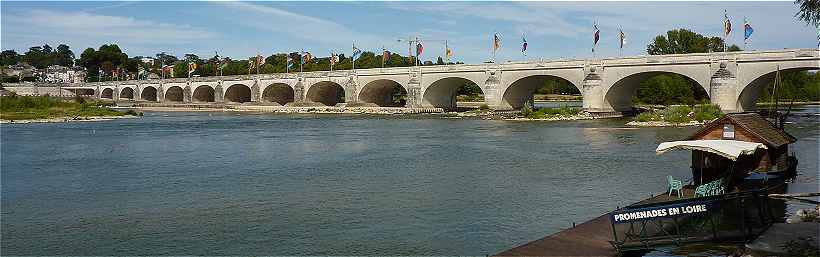 Le Pont Wilson sur la Loire  Tours