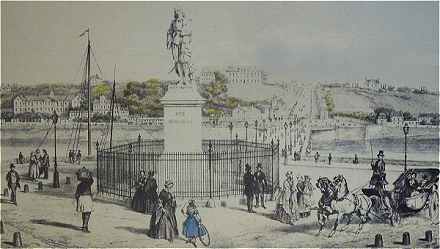 Gravure du XIXème siècle: le Pont sur la Loire avec au premier plan la statue de René Descartes et à l'arrière-plan la Tranchée et Saint Symphorien
