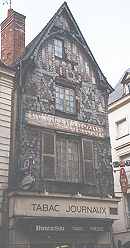 Vieille Maison, Place du Grand March�