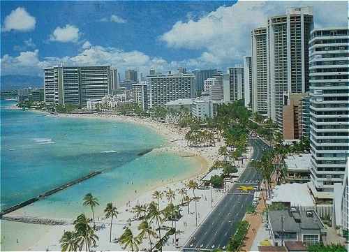 Hawaii: la plage de Waikiki  Honolulu