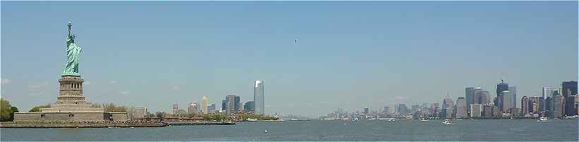 New-York: la statue de la Libert, Jersey city, l'Hudson river et l'ouest de Manhatttan