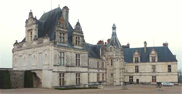 Château de Saint Aignan vu du Sud-Ouest