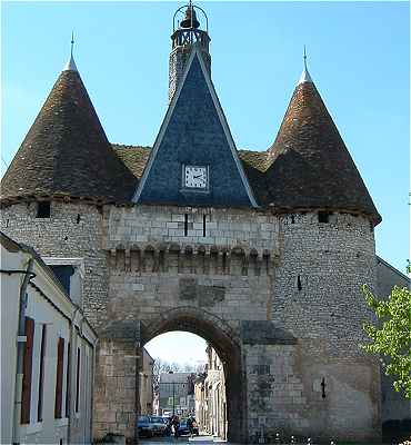 Porte de l'Horloge  Dols