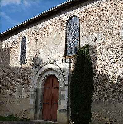 Mur Sud de l'glise de Perrusson